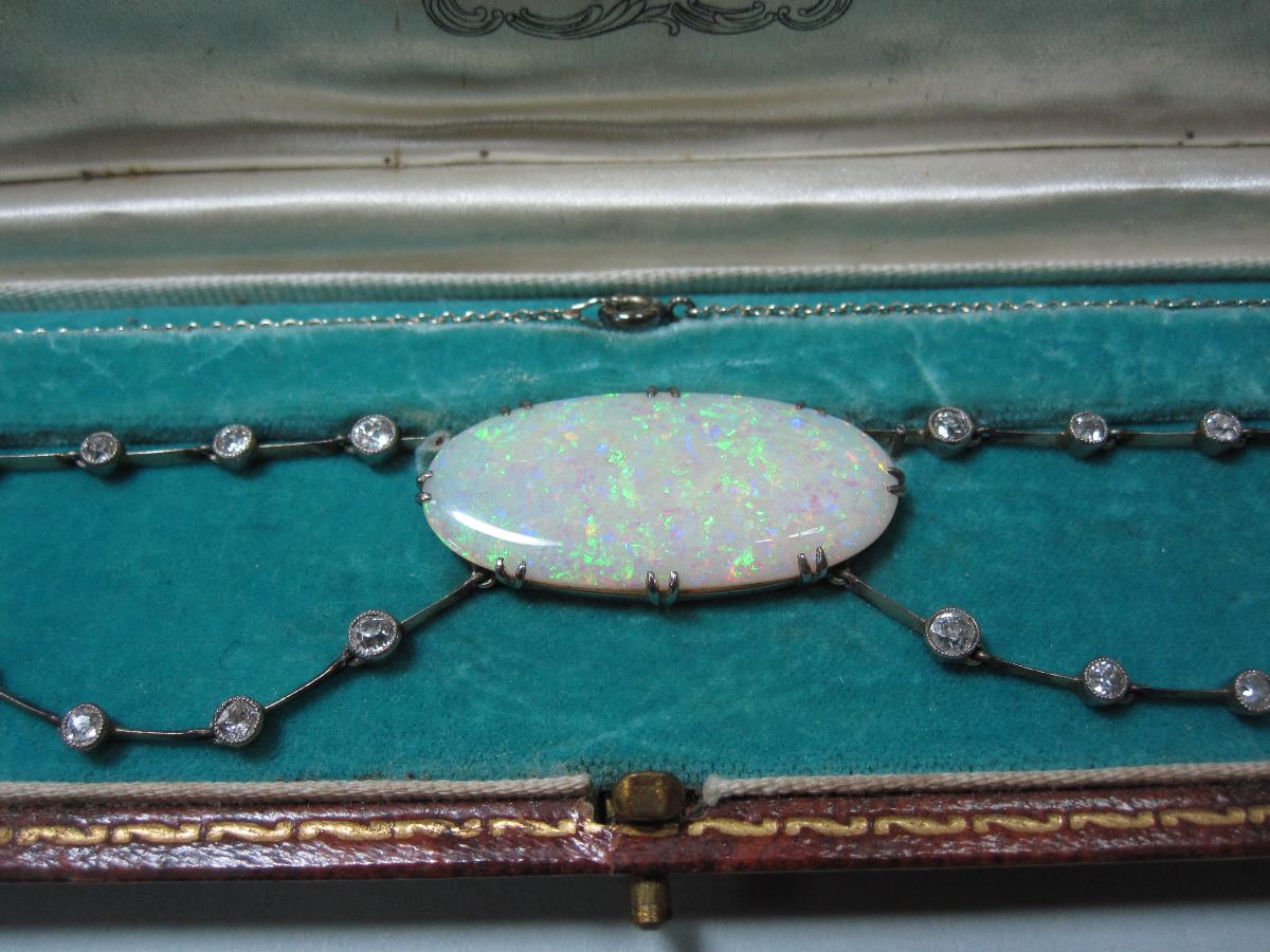 A late 19th century opal and diamond necklace in period fitted case, set with a large, fine oval - Bild 6 aus 6