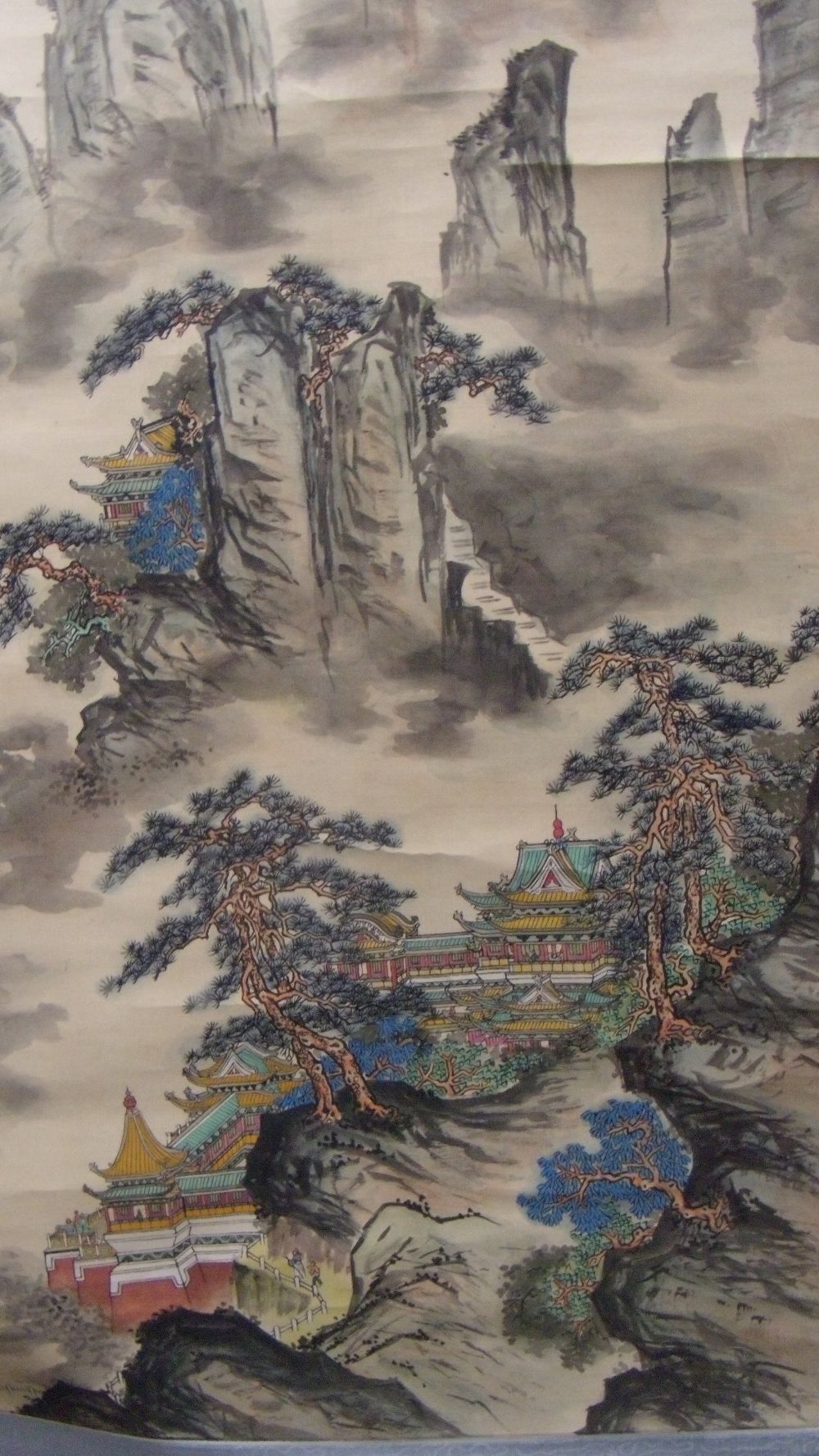 A boxed Chinese scroll picture, 88.5 x 45cm (34.75 x 17.75 in) (2) - Image 3 of 3