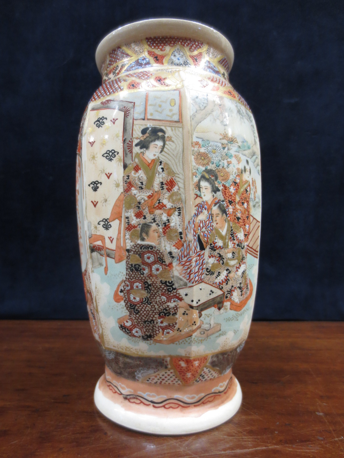 An early 20th century Japanes Satsuma vase