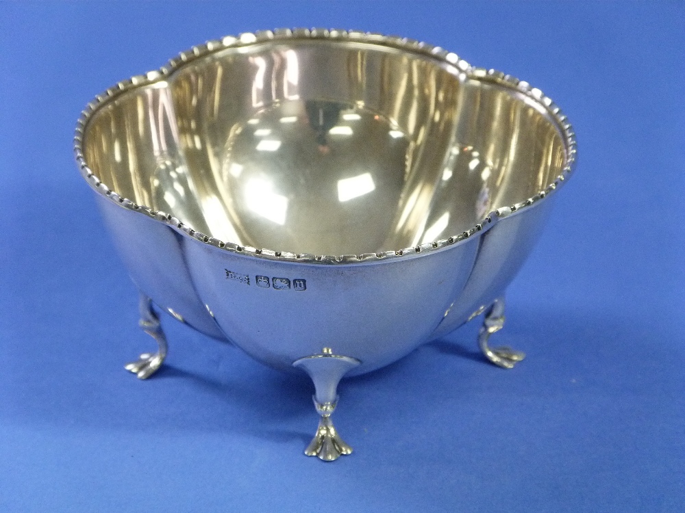 A George V silver Cream or Sugar Bowl, by Brook & Son (Edinburgh), hallmarked Sheffield, 1913, of