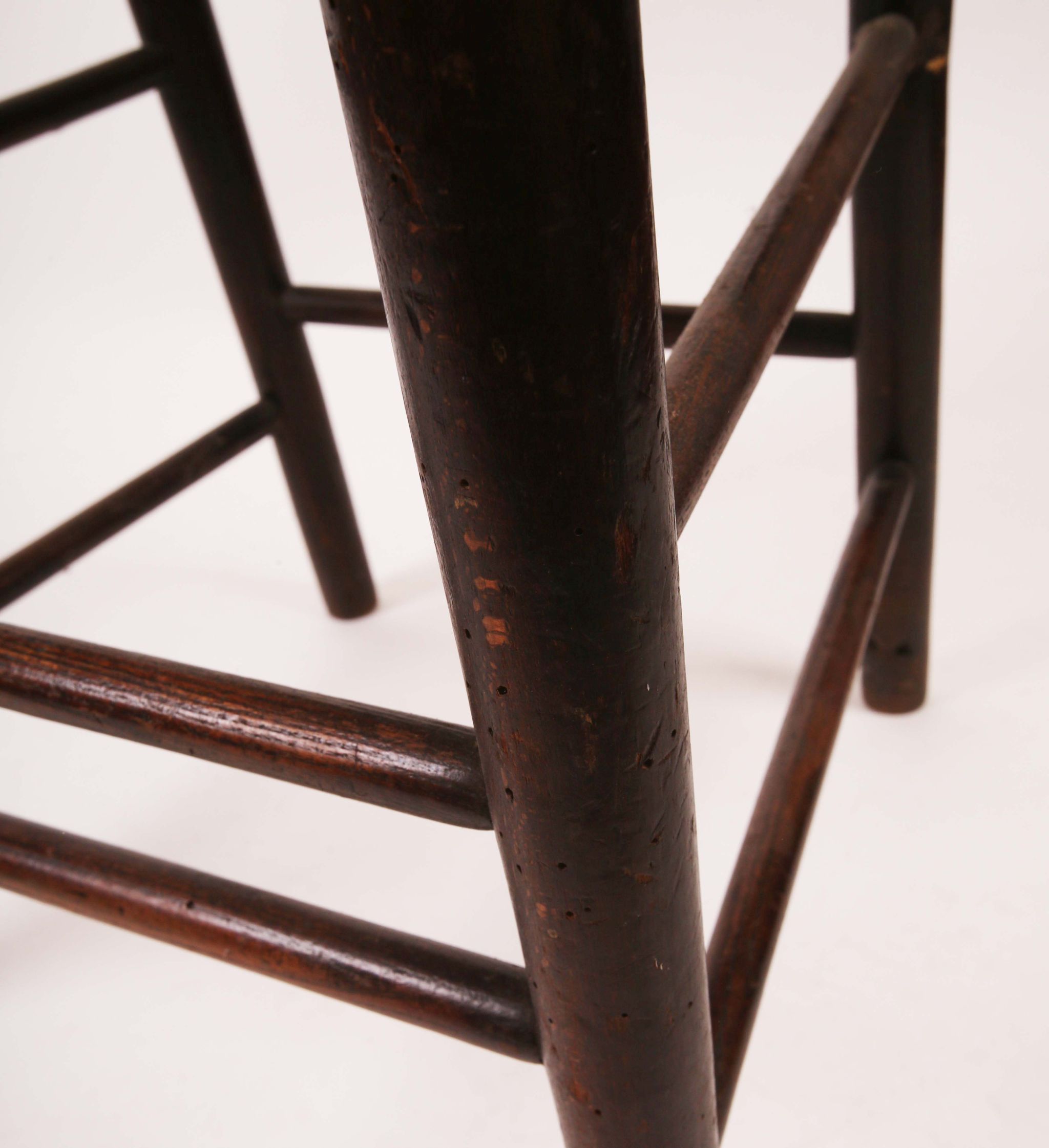 Attributed to William Morris, a late 19th century `Sussex` chair, with rush seat. - Image 5 of 5