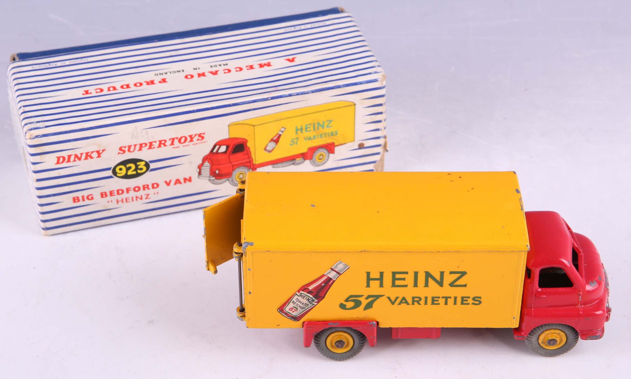 Dinky Super Toy 923 Big Bedford Van `Heinz`, `Tomato Ketchup Bottle` advertising, in blue and