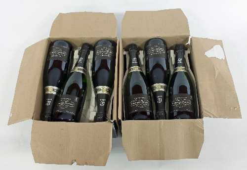 Champagne: Laurent-Perrier Brut, Tours-sur-Marne, 2004, 12 bottles