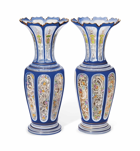 A PAIR OF BOHEMIAN CLEAR-FLASH WHITE AND BLUE OVERLAY CUT-GLASS VASES
THE GLASS LATE 19TH CENTURY,