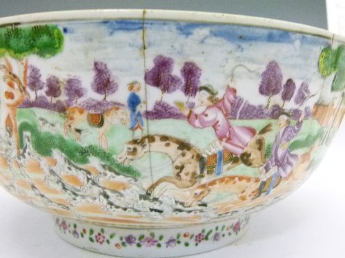 Early 19th Century Chinese Famille Rose `European Subject` hunting bowl having typical painted - Image 8 of 9