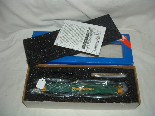 HELJAN 4640  Class 47 no 47258 in Freightliner Livery. DCC ready. Mint Boxed with Instructions and