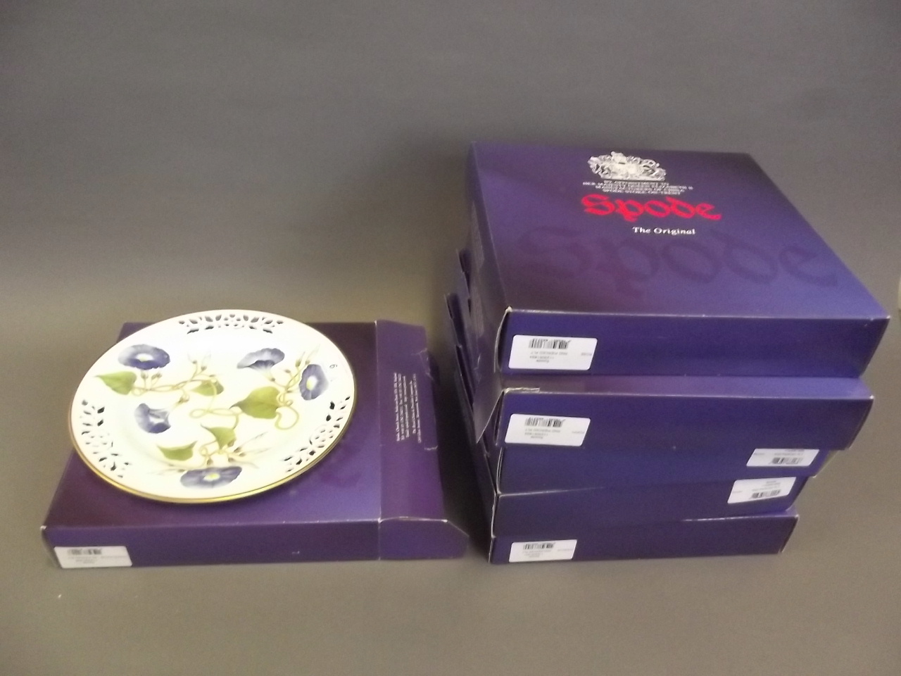 A set of six Spode Limited Edition cabinet plates, in boxes, 9'' diameter