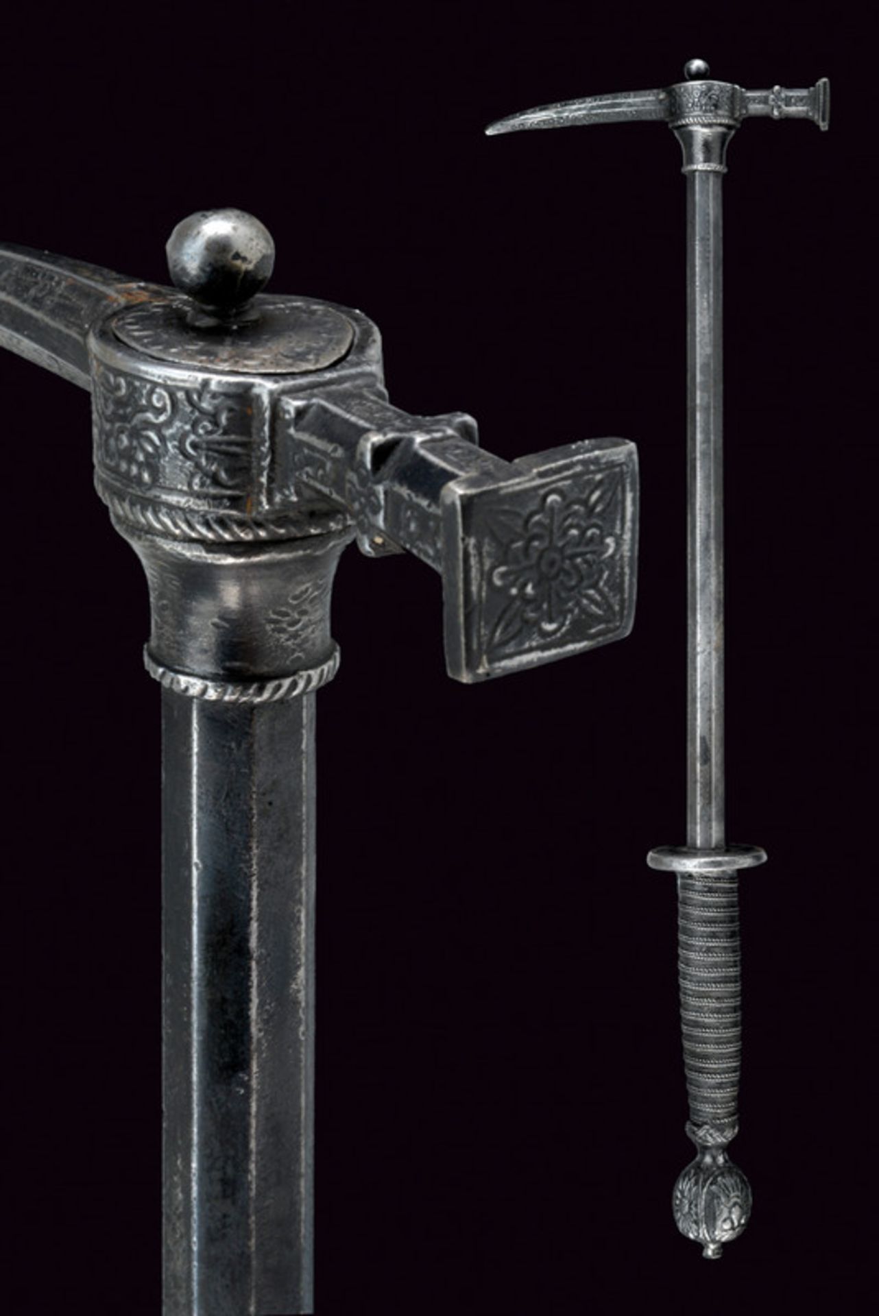 A fine war hammer dating: 19th Century provenance: Europe Slightly curved beak, square hammer,