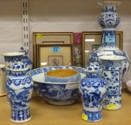 Chinese blue and white dragon bowl, 19th century, with Chinese blue and white ceramics, a Delft