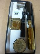 Edwardian 12 gauge sporting gun chamber brush by W Evans Pall Mall, 19th Century shot and powder