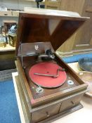 Early 20th Century Academy mahogany cased table top wind up gramophone