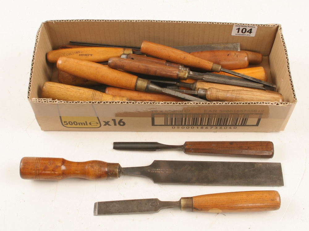 20 assorted chisels and gouges G+