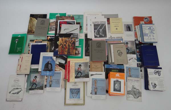Books : A collection of sporting, militaria & arms and armour auction catalogues from the UK, USA,