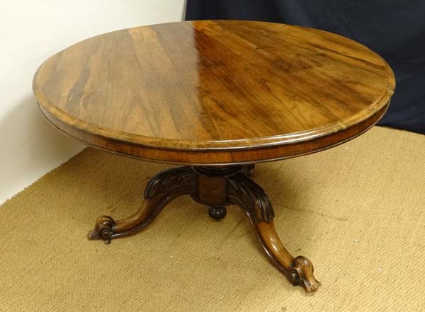 Manner of Jonstone & Jeanes : A c.1845 unusual Rosewood fully rotating tripod breakfast table with