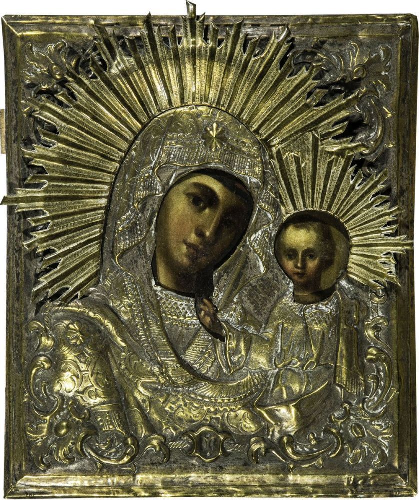 The Smolenskaya Mother of God. Russia, end of the 19 th century. Oil on wood panel overlaid with