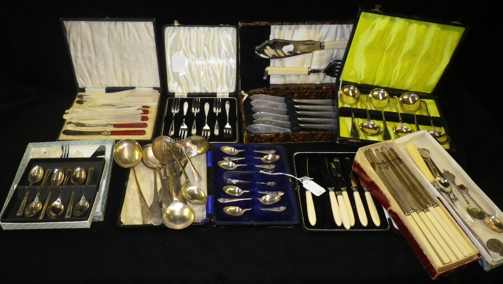 A cased set of six silver teaspoons and a pair of sugar tongs ensuite and a quantity of other