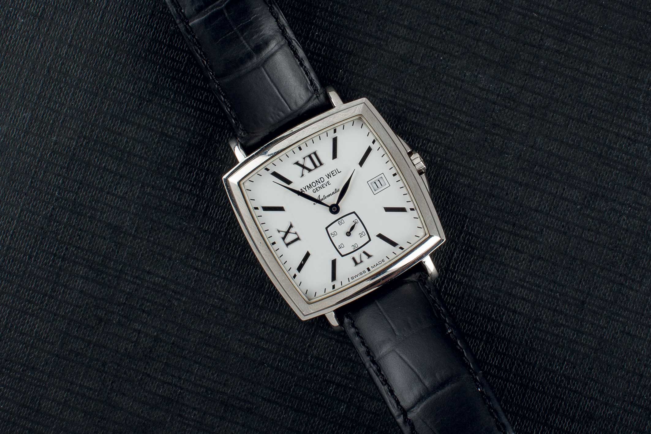 A Raymond Wei steel wrist watch. Reloj de pulsera para caballero marca RAYMOND WEIL, realizado en
