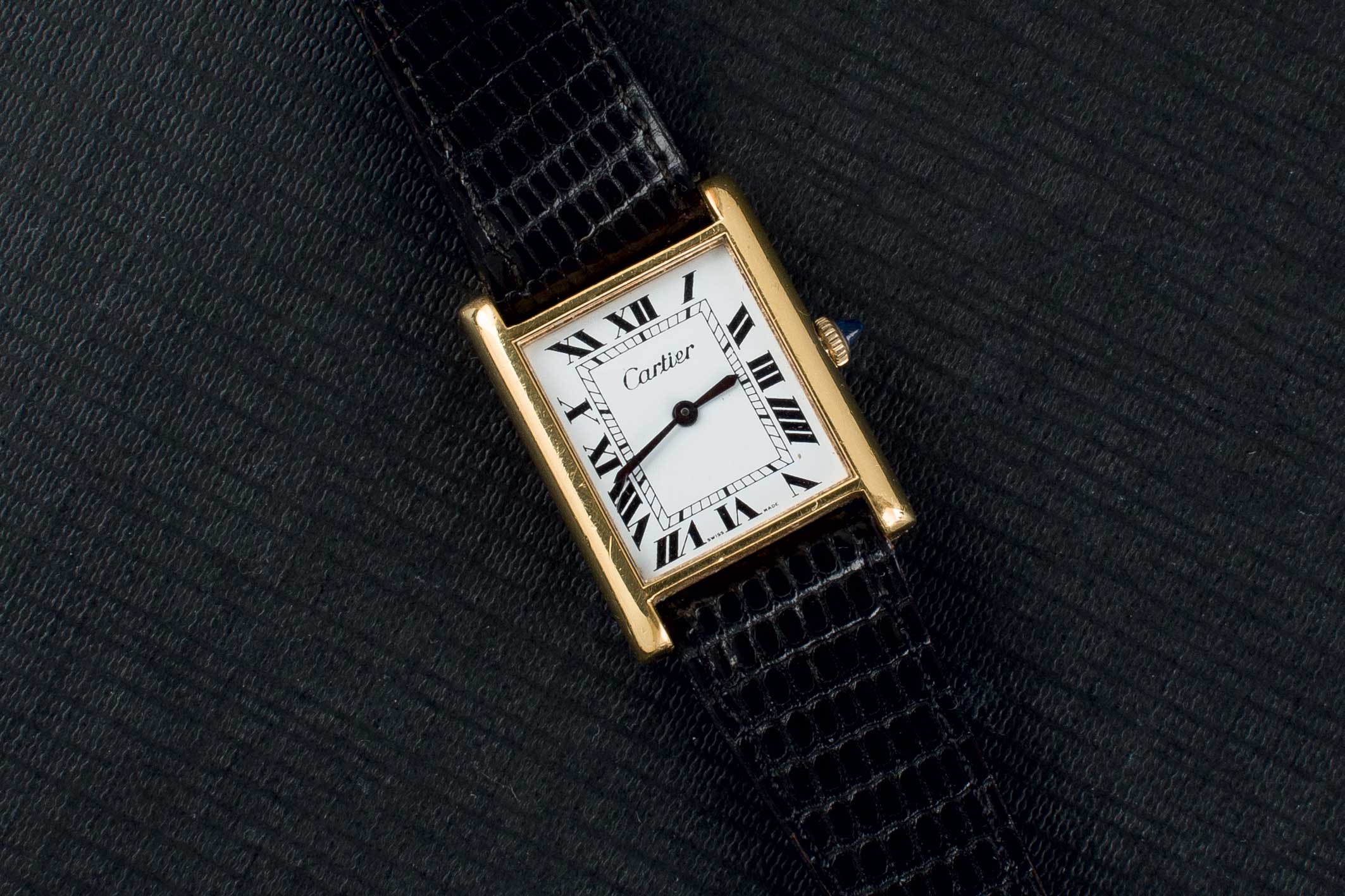 A Cartier gilt silver wrist watch. Reloj de pulsera para caballero marca CARTIER, modelo Must,