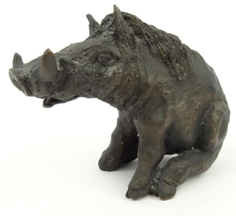 Keith Oney bronze model of a warthog, numbered 34 to base, 9cm high : FOR CONDITION REPORTS AND