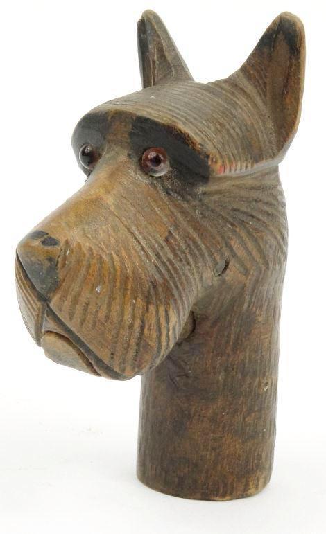 Carved wooden dog`s head with opening red-interiored mouth and beaded glass eyes, 8cm long : FOR