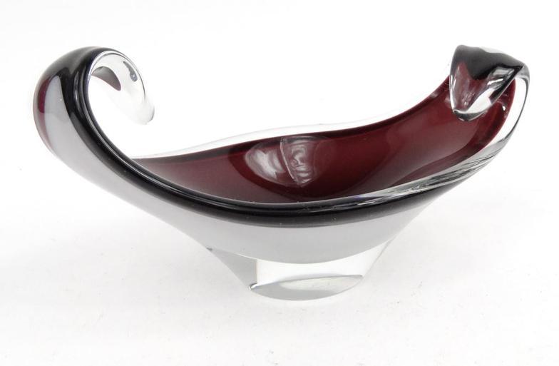 Flygfors coquille purple and white glass bowl, etched marks and numbered 63 to base, 27cm wide :