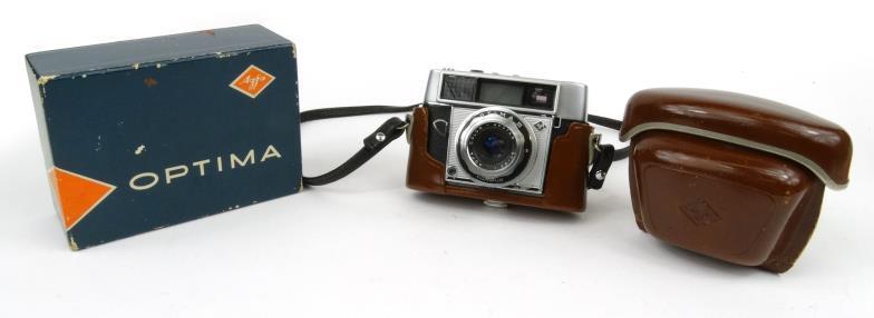 Agfa Optima III camera with Color Apotar Compur 1:2.8/45 lens, with leather case and original box :