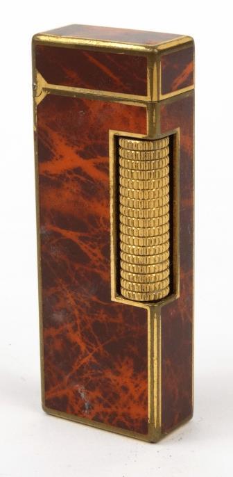 Dunhill burr wood effect lighter : For condition reports, please visit www.eastbourneauction.com