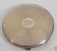 A hallmarked silver ladies compact, by C&N 80g