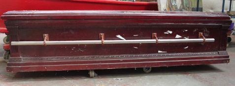A 20th century Kuwaiti airlines air freight coffin. Full size with loose lined interior bearing