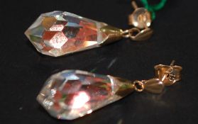 9ct gold pear shaped crystal drop earings