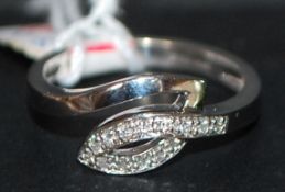 9ct white gold diamond dress ring