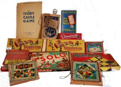 A collection of vintage boxed board and parlour games to include Draughts, Daily Sketch, Tsolo,