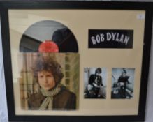 AUTOGRAPHS: Bob Dylan - Blonde On Blonde 2517 - signed original LP record. Signed by Dylan to the