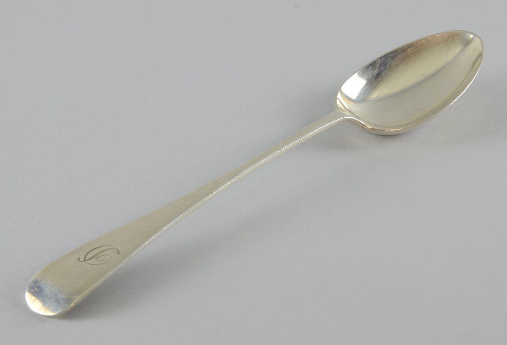 George V silver serving spoon, by Walker & Hall, Sheffield, 1913, 4oz,