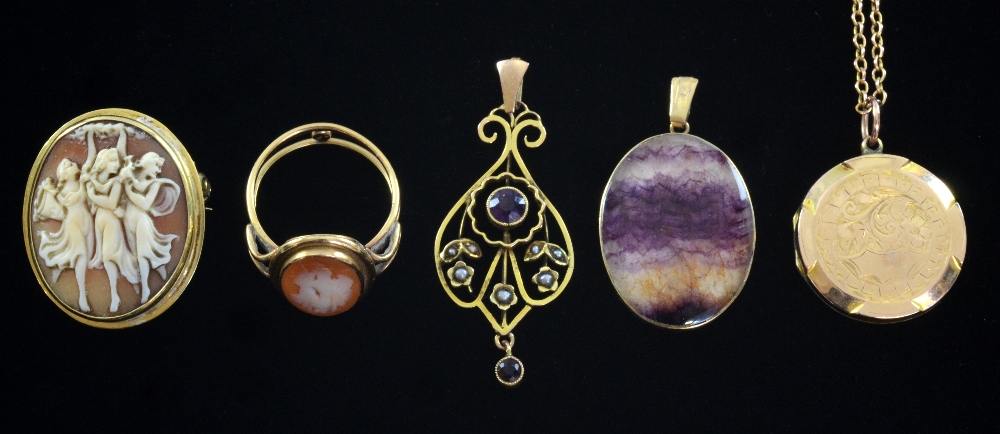 Blue John stone in gold mount, three graces cameo, both 18ct similar ring, Edwardian amethyst set