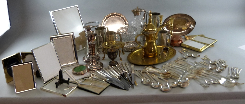 A small quantity of silver plate and metalware to include pewter tankards