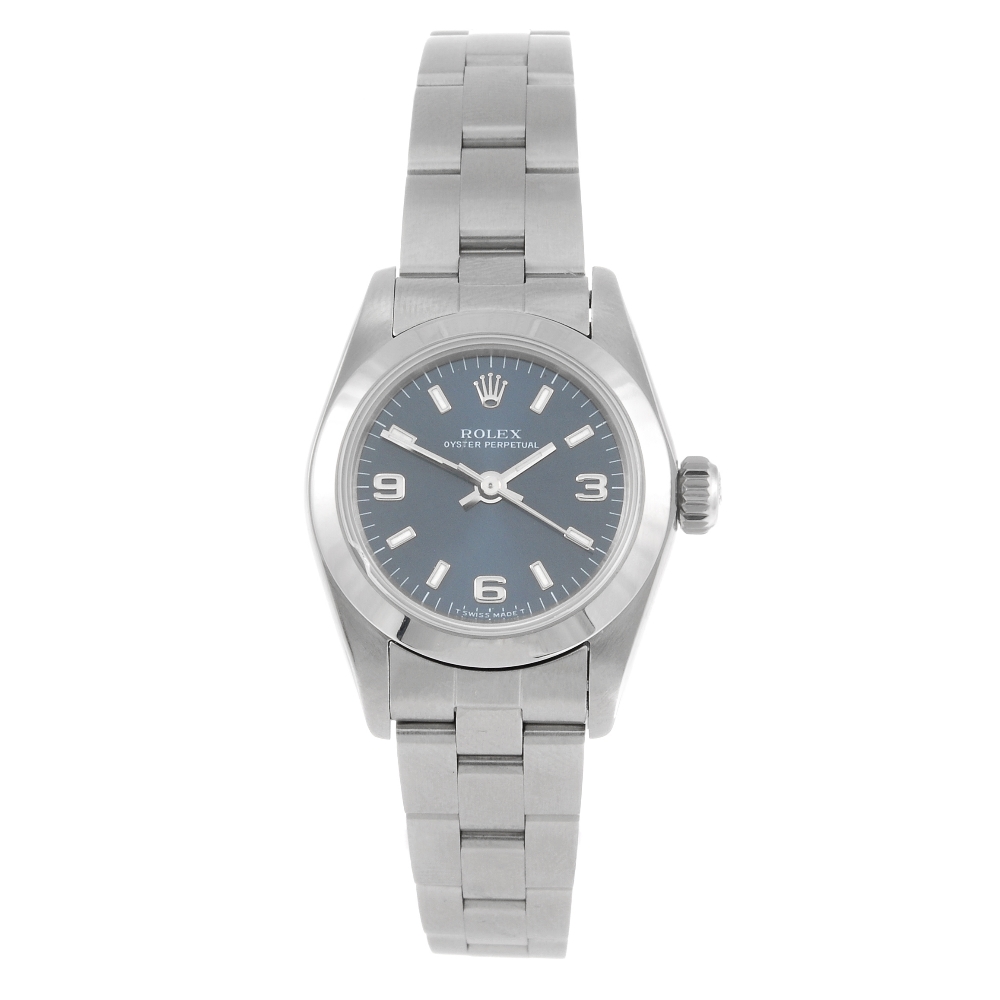 ROLEX - a lady`s Oyster Perpetual bracelet watch. Circa 1997. Reference 67180, serial U399669.