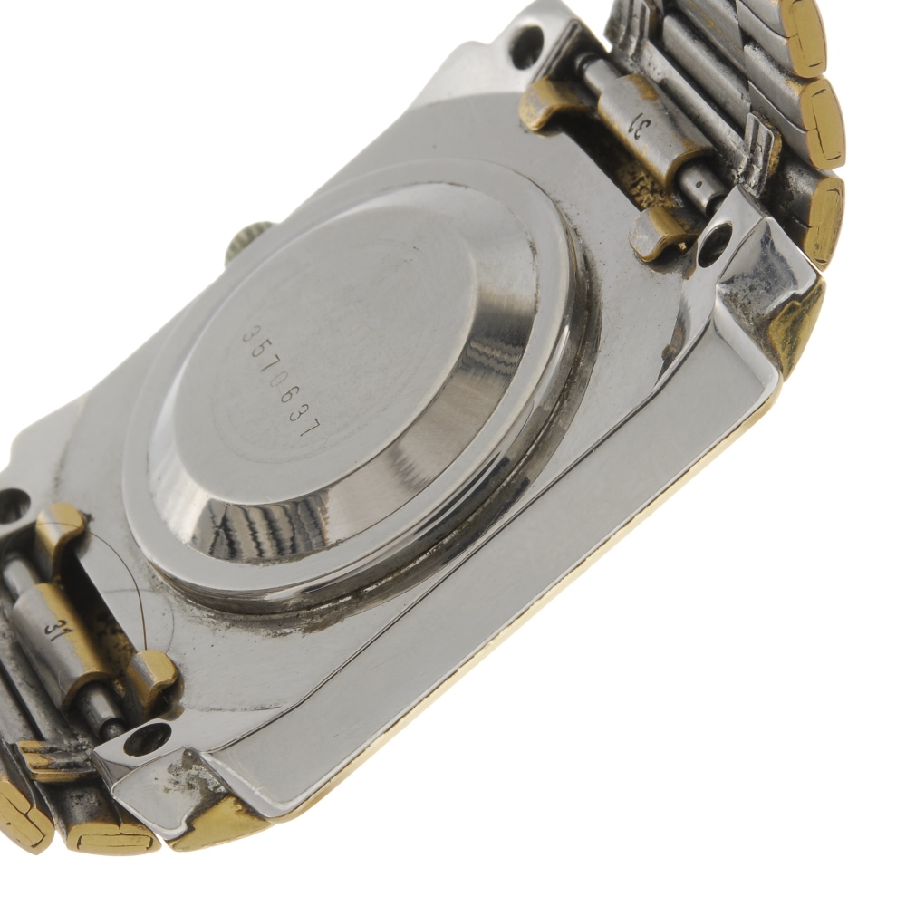 RADO - a gentleman`s bracelet watch. Numbered 3570637 565.3619.2. Signed automatic ETA calibre - Image 2 of 4