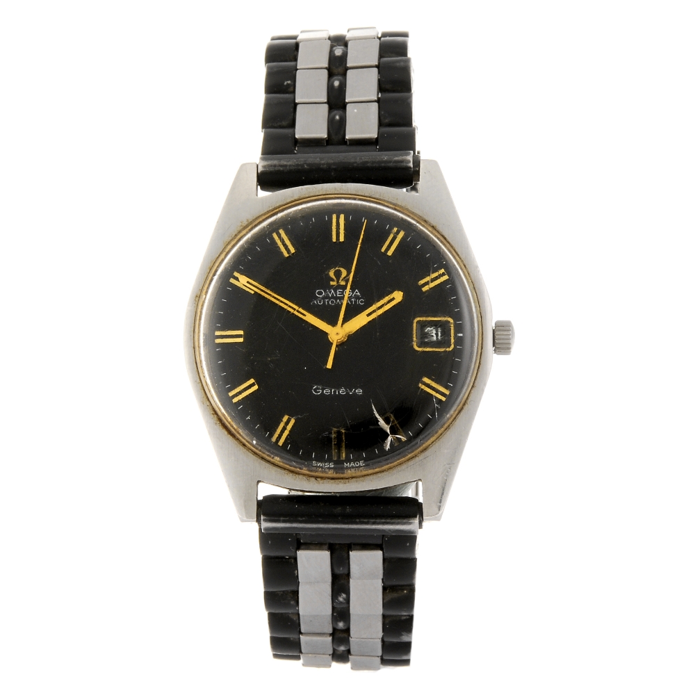OMEGA - a gentleman`s GenÞve bracelet watch. Numbered 166.041. Signed automatic calibre 565. Black