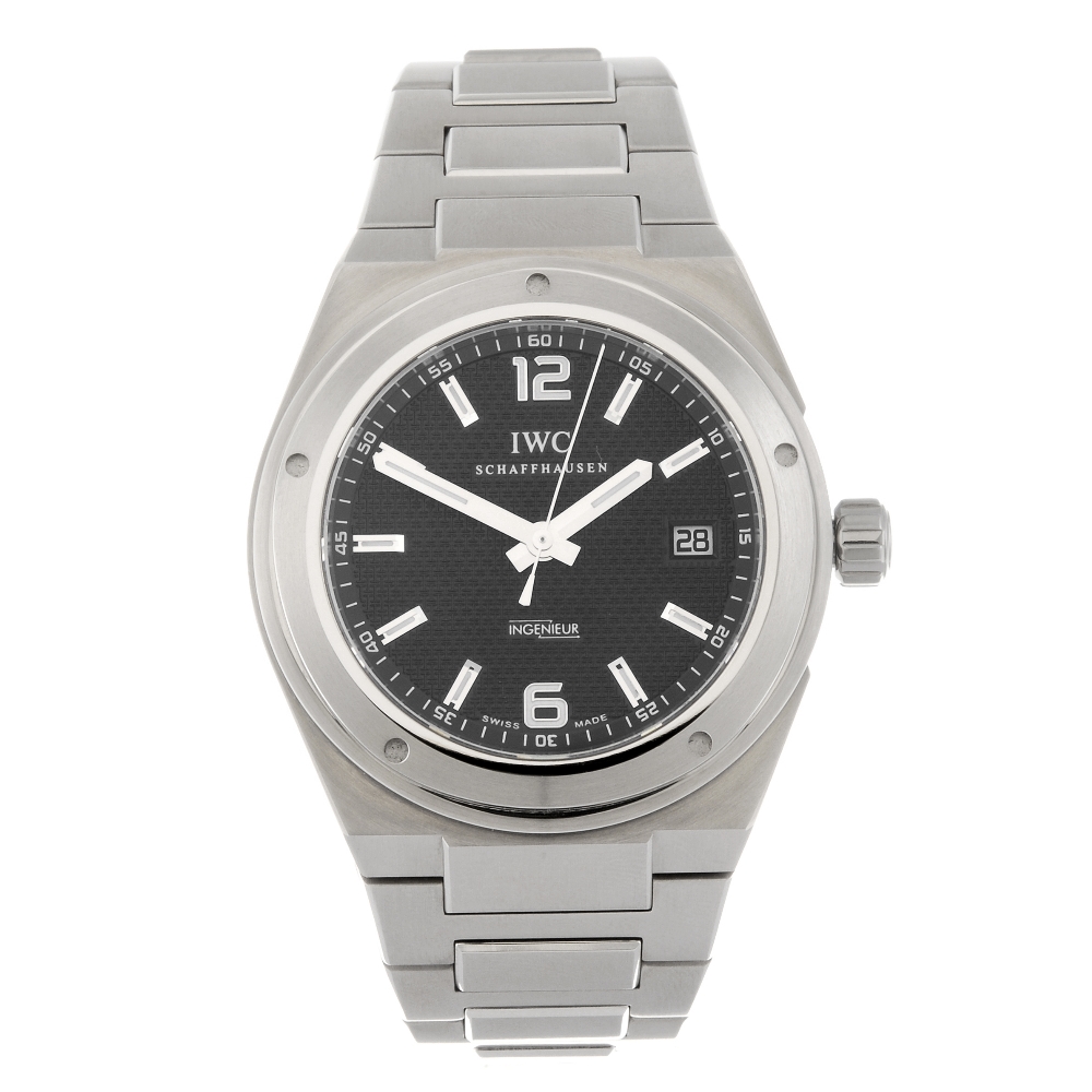 IWC - a gentleman`s Ingenieur bracelet watch. Numbered 3105250. Automatic movement. Black textured