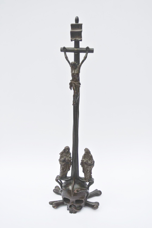 Spanish School 18th century. A very important and beautiful antique carved wood Crucifix, Spanish