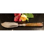 George Unite quality butter knife with b