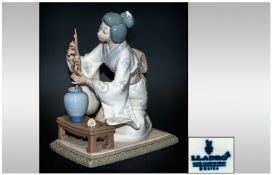 Lladro Figure ` Oriental Girl ` Model No.4840. Issued 1973-1997. Height 7.5 Inches. Excellent