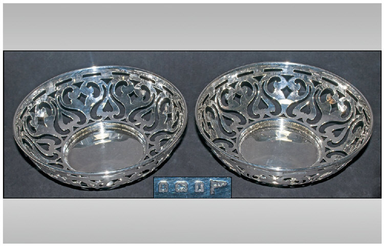 Walker & Hall Fine and Attractive Pair Of Silver Circular Shaped & Open Worked Footed Bowls.