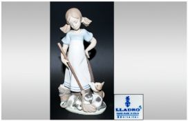 Lladro Figure ` Playful Kittens ` Model No.5232. Issued 1984, Height 8.25 Inches. Excellent