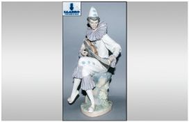 Lladro Figure `Serious Clown` model number 4923. Issued 1974-1979. 13`` in height. Mint condition.