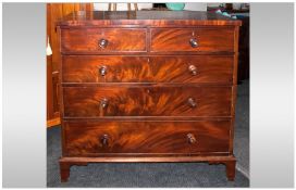 Victorian Mahogany Chest of Drawers, 2 smaller drawers over 3 large drawers. 46 inches wide, 44