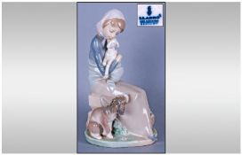 Lladro Figure 'Devotion' model number 1278, issued 1974, 9" in height. Mint condition.