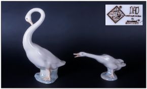 Lladro & Nao Geese figures, 2 in total. Mint condition.