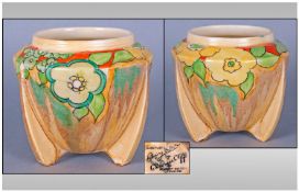 Clarice Cliff Handpainted Art Deco Shaped Preserve Pot 'Junquil' pattern. Circa 1935. Stands 3.75"